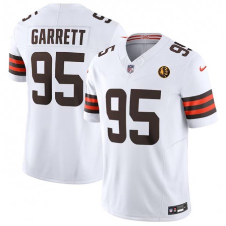 7917b5edd12d7a9e1fcf8e34746c3be3.jpeg Men's Cleveland Browns #95 Myles Garrett White 2023 F.U.S.E. With John Madden Patch Vapor Limited Stitched Football Jersey