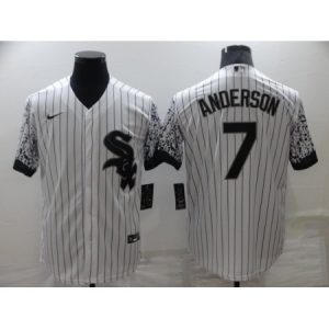 Men's Chicago White Sox #7 Tim Anderson White Cool Base Stitched Jersey QZSQ
