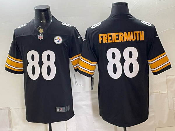 Men’s Pittsburgh Steelers Pat Freiermuth #88 Nike Black 2026–27 Commemorative Patch Football Jersey KKB031