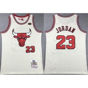 Men's Chicago Bulls #23 Michael Jordan White Stitched Basketball Jersey SVH1